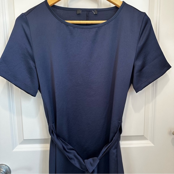 SOLD!on eBay Weekend MaxMara Label-cut Giro Belted Jersey &Satin Midi Dress - Picture 10 of 17